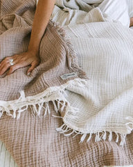 Senna Taupe - PARTY BLANKETâ¢ - Queen